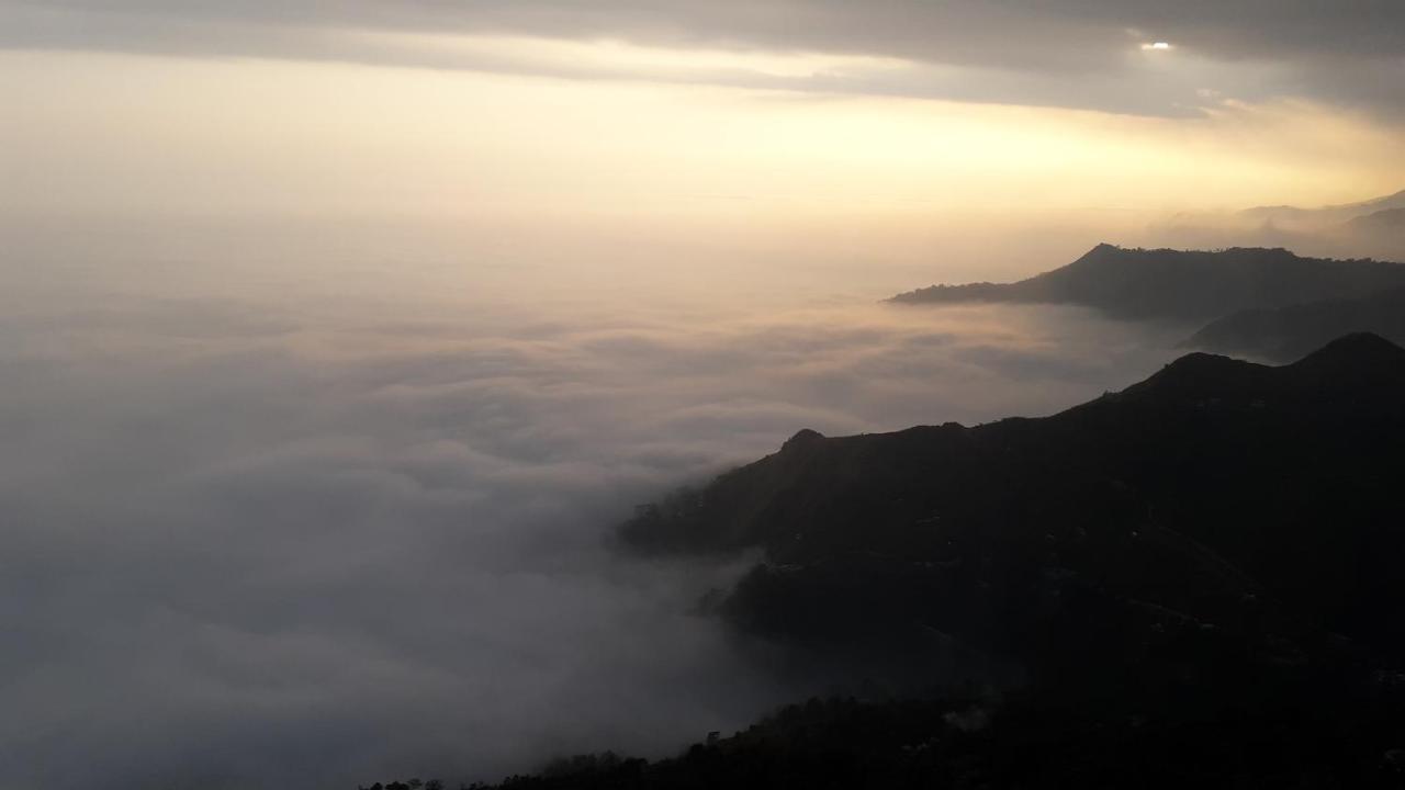 The River View Homestay Kurseong Exterior photo
